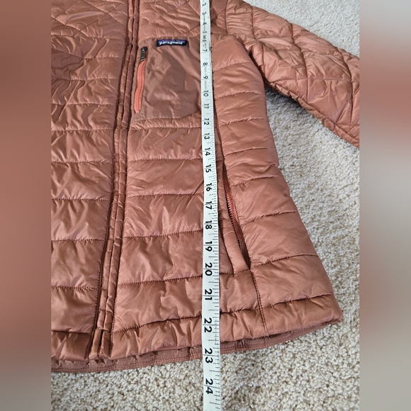 Patagonia Size XSmall XS Radalie Jacket Womens Puffer Coat In Brown - Picture 9 of 12